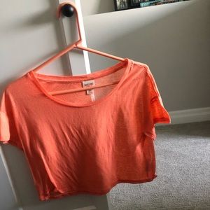 peachy crop top!